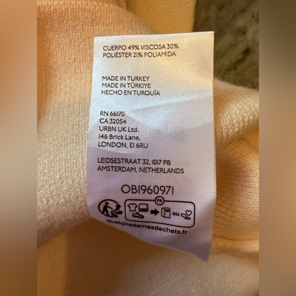 NWT By Anthropologie Women’s Ivory Oversized V-Neck Button Front Vest - Size XL - Picture 8 of 9